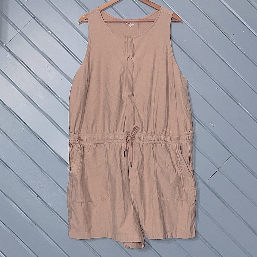 Athleta Farallon pink salmon snap tie waist sleeveless romper